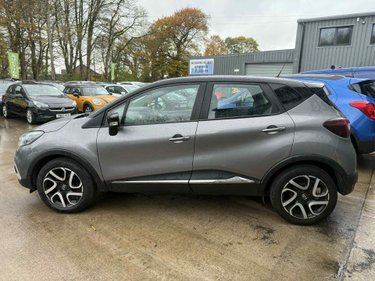 Renault Captur DYNAMIQUE NAV TCE 2