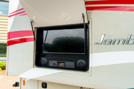 Ford E450 FLEETWOOD. NOW SOLD. SIMILAR REQUIRED. PLEASE CALL 01903 254800. 14