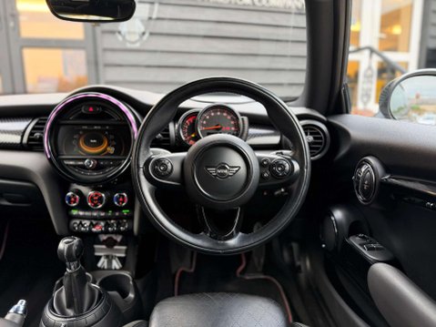 Mini Hatch 2.0 Cooper SD Hatchback 3dr Diesel Manual Euro 6 (s/s) (170 ps) 11