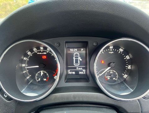 Skoda Yeti 2.0 Yeti Outdoor Laurin & Klement TDI SCR 4x4 Semi-Auto 4WD 5dr 20