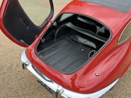 Jaguar E-Type 2+2 64