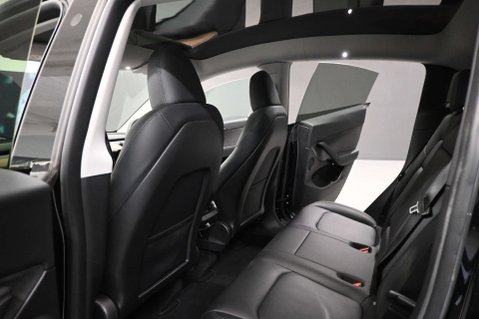 Tesla Model Y ModeL Y Long Range AWD 4WD 5dr 12