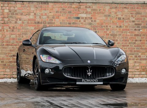 Maserati Granturismo S MC Shift 1