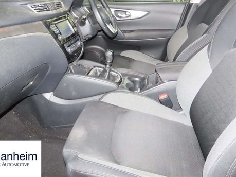 Nissan Qashqai 1.2 DIG-T N-Connecta SUV 5dr Petrol Manual Euro 6 (s/s) (115 ps) 2