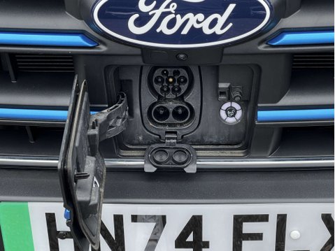 Ford Transit E-Transit 390 Trend L3H2 5
