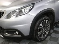 Peugeot 2008 ALLURE PREMIUM 31