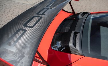 Porsche 911 (991) GT2 RS 32