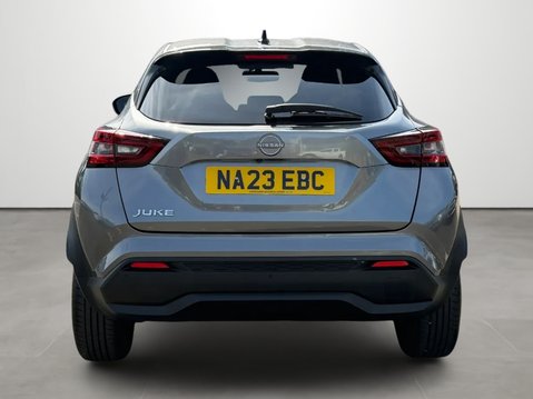 Nissan Juke 1.0 DiG-T 114 N-Connecta 5dr DCT 8