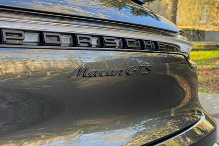 Porsche Macan GTS PDK 12