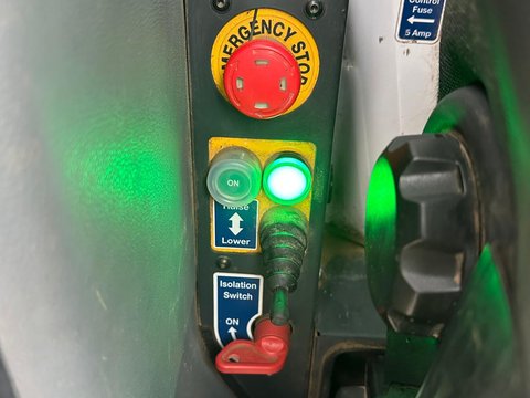 Ford Transit 350 C/C RWD DRW TIPPER 17