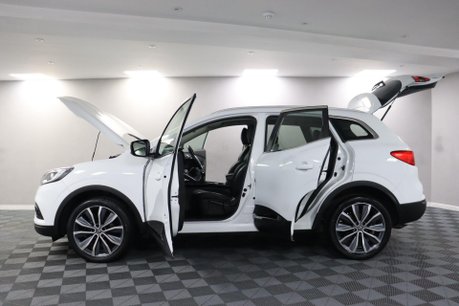 Renault Kadjar ICONIC TCE 17