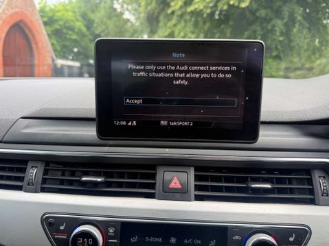 Audi A4 1.4 A4 S Line TFSI 4dr 29