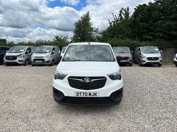 Vauxhall Combo LWB L2H1 Low Roof Air Con EURO 6 NO VAT 3