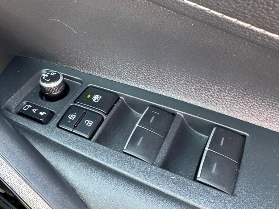 2023 Toyota Corolla — image 43