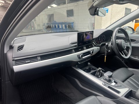 Audi A4 2.0 TFSI 35 Sport Estate 5dr Petrol S Tronic Euro 6 (s/s) (150 ps) 17