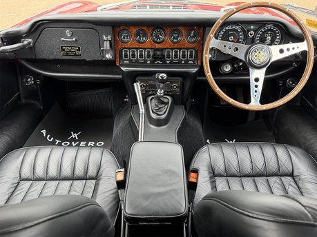 Jaguar E-Type 2+2 49