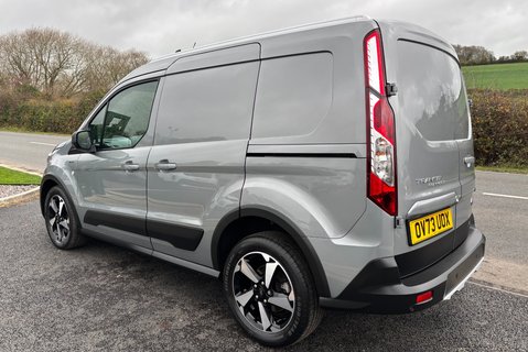 Ford Transit Connect 250 Active L1 100 ps Panel Van - Sat Nav / Climate Control 6