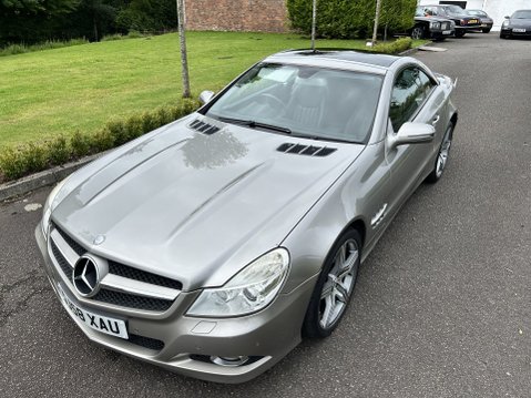 Mercedes-Benz SL Series SL350 26