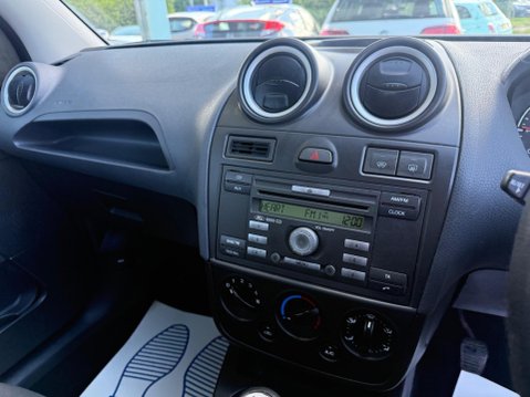Ford Fiesta 1.25 Zetec Climate 5dr 22