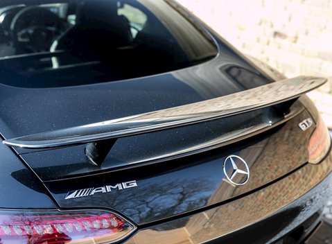 Mercedes-Benz Amg GT GT S 27