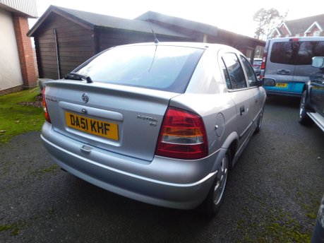 Vauxhall Astra COMFORT 1.6 16V AUTOMATIC 5dr 2