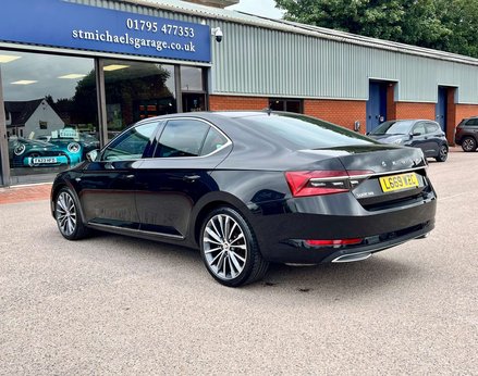 Skoda Superb 2.0 Superb Laurin & Klement Enterprise TSi Semi-Auto 5dr 9