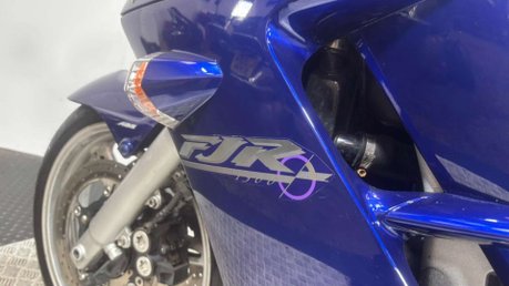 Yamaha FJR1300 2005 49K FULL LUGGAGE NEW MOT NEW TYRES SERVICED 36