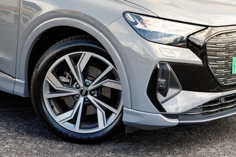Audi Q4 SPORTBACK EDITION 1 12