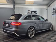 Audi RS4 4.2 FSI V8 Estate 5dr Petrol S Tronic quattro Euro 5 (450 ps) 40