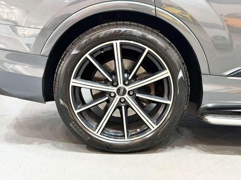 Audi Q7 3.0 TDI V6 50 Black Edition SUV 5dr Diesel Tiptronic quattro Euro 6 (s/s) ( 47