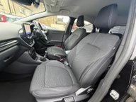 Ford Puma TITANIUM 10