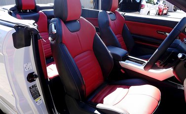 Land Rover Range Rover Evoque Convertible SD4 HSE Dynamic 26