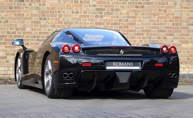 Ferrari Enzo 23