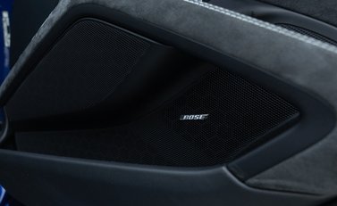 Porsche Cayman GT4 (718) 23