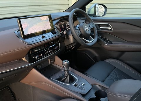 Nissan Qashqai DIG-T TEKNA 11