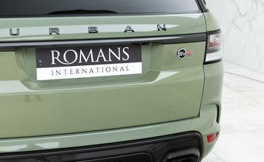 Land Rover Range Rover Sport 5.0 SVR URBAN 27