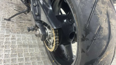 Suzuki GSX-R GSXR 750 2003 K3 25K NEEDS TIDY PROJECT 750CC SPORTS BIKE 22