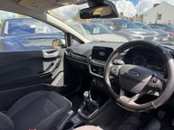 Ford Fiesta ZETEC 11