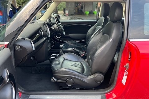 Mini Hatch COOPER D - PART EXCHANGE TO CLEAR -£20 ROAD TAX -MOT SEPT 2027 11