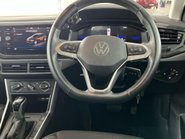 Volkswagen Polo LIFE TSI DSG 3
