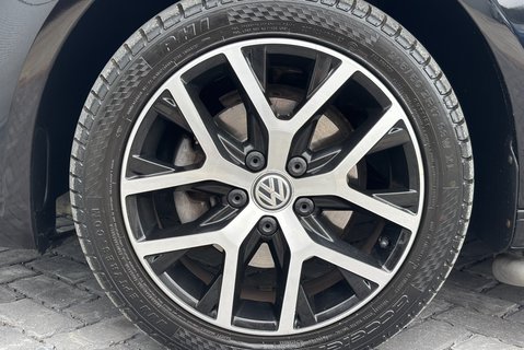 Volkswagen Caddy C20 Tdi Black Edition 33