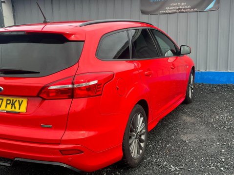 Ford Focus 1.0T EcoBoost ST-Line Euro 6 (s/s) 5dr 66