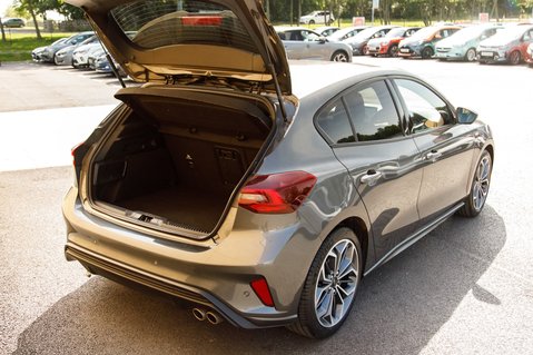 Ford Focus ST-LINE X MHEV 40
