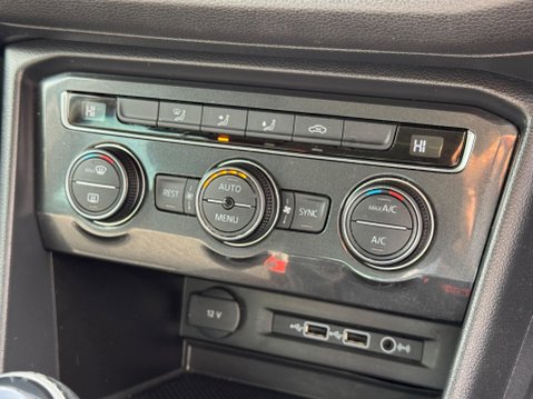 Volkswagen Tiguan 2.0 TDI SE Euro 6 (s/s) 5dr 22