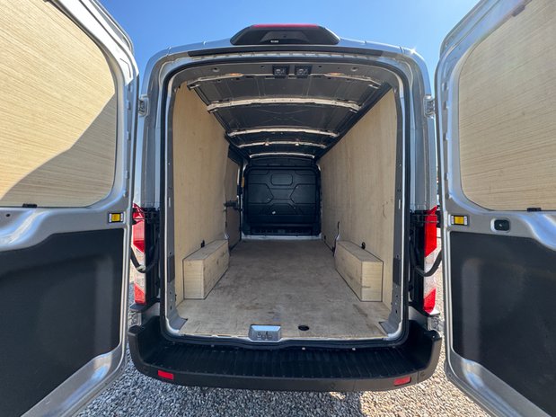 Ford Transit LWB L3H2 [SOLD SM] Medium Roof Trend 350 Air Con Sensors EURO 6 9