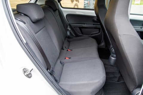 Volkswagen Up E-UP 26