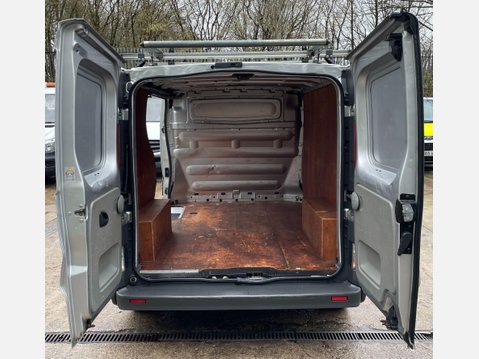 Vauxhall Vivaro 2.0 2700 CDTi Panel Van 4dr Diesel Manual FWD L1 (195 g/km, 113 bhp) 12