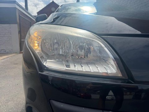 Renault Megane 1.6 16V Dynamique TomTom Euro 5 5dr 42