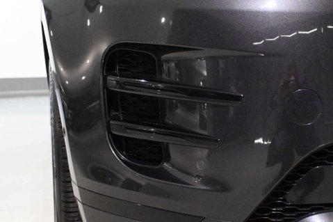 Land Rover Range Rover Evoque R-DYNAMIC HSE MHEV 57