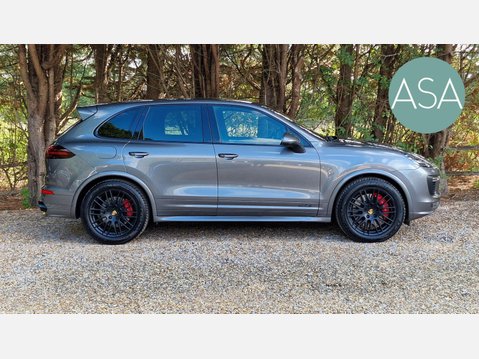 Porsche Cayenne 3.6T V6 GTS SUV 5dr Petrol TiptronicS 4WD Euro 6 (s/s) (440 ps) 15